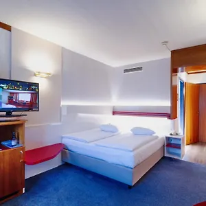 Szálloda Vienna Sporthotel ****