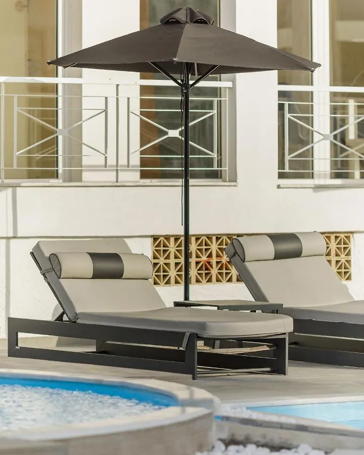 Stavros Beach Hotel