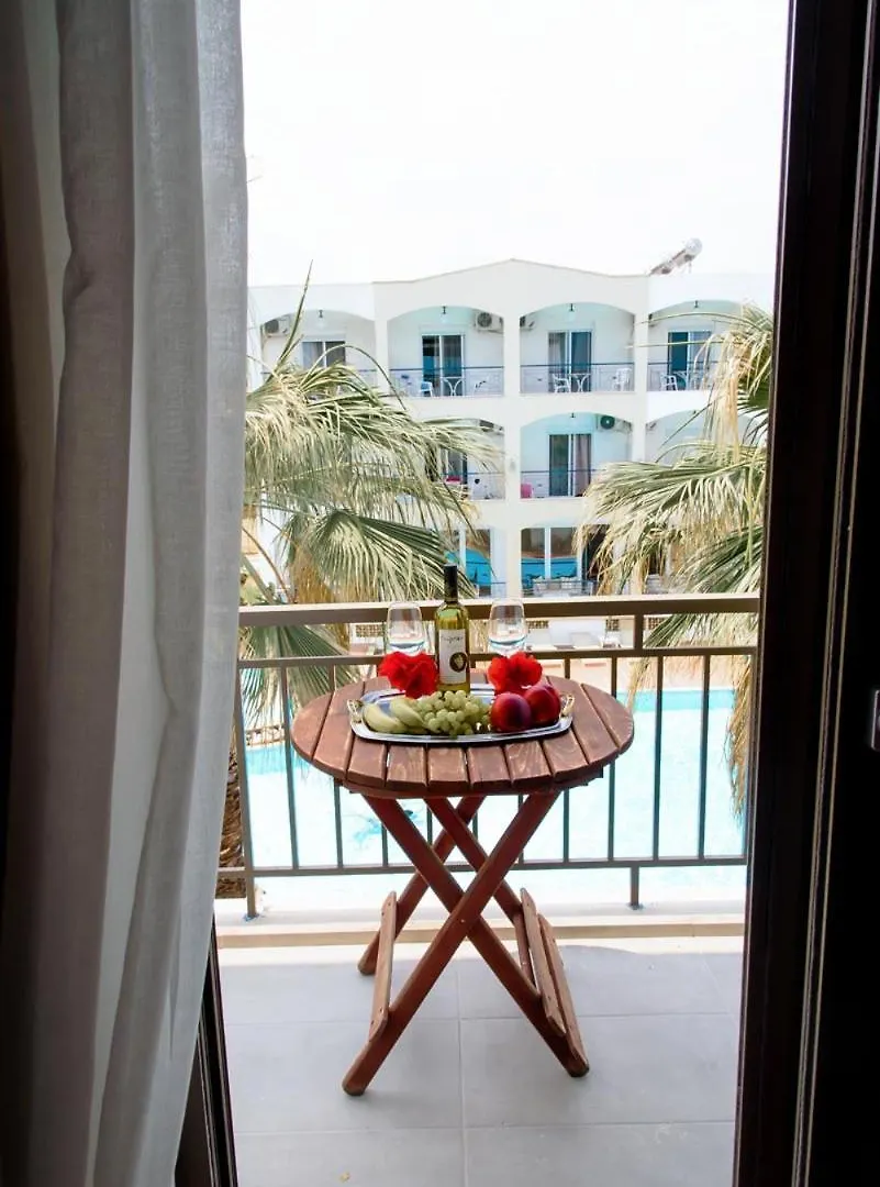 Stavros Beach Hotel
